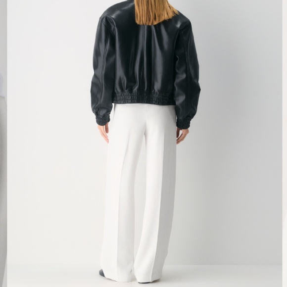 Aritzia The Effortless Pant™ - Crepette - Picture 2 of 8